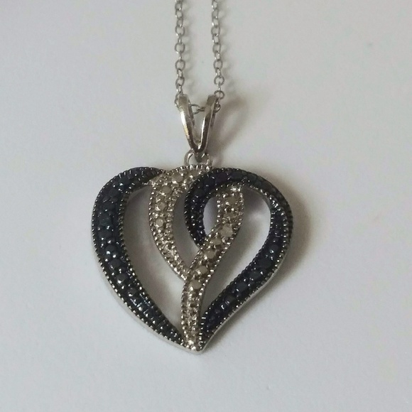 Necklace and pendant - Picture 3 of 3